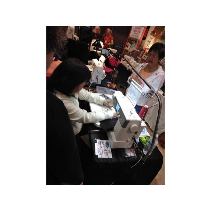 Janome Memory Craft 6700P – Machine à coudre professionnelle – Garantie 5 ans