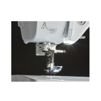 Machine à coudre Brother Innovis A16 | Simple, fiable et idéale débutants