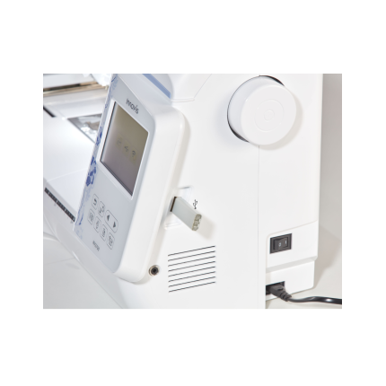 Machine à coudre et broder Brother Innov-is NV2700 | Broderie 260x160 mm