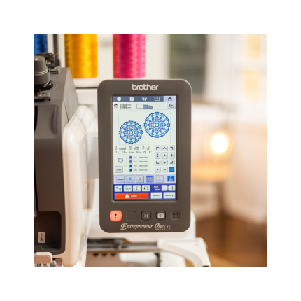 Machine à broder Brother PR1 Entrepreneur – Champ 300x200 mm – Garantie 5 ans